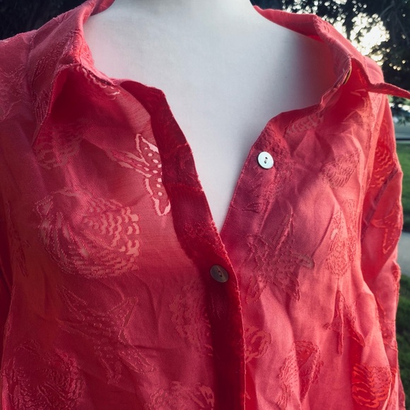 Alfred Dunner beach theme blouse. Button front. 2X. - Picture 3 of 7